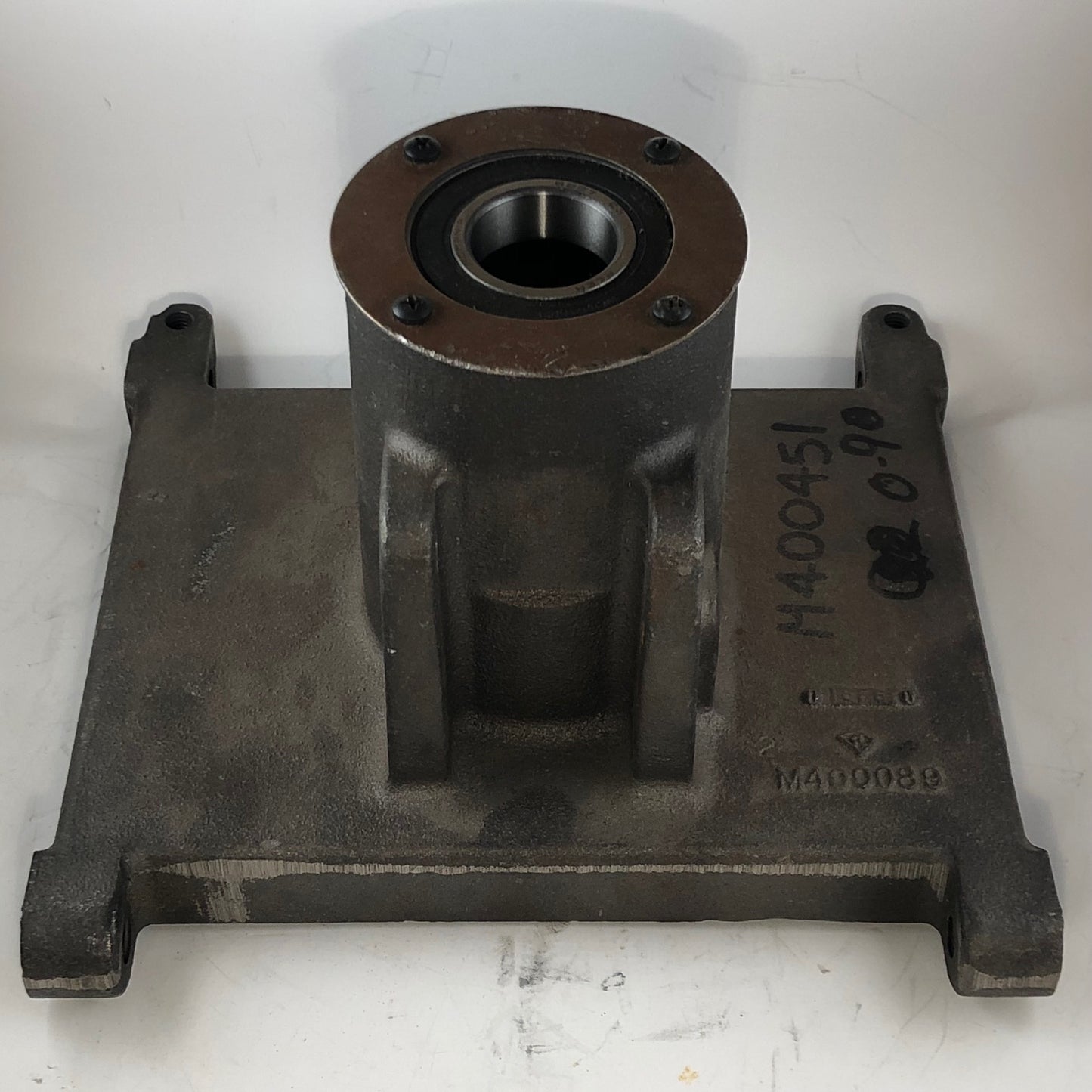 Trunnion Housing Assembly