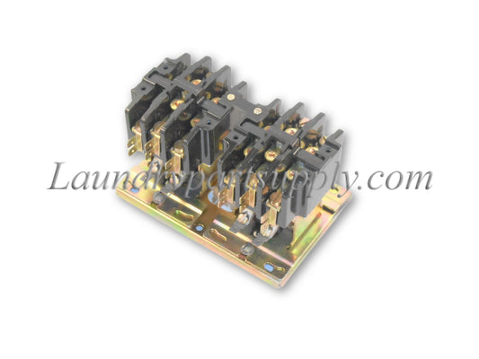 Reversing Contactor, 220 Volt