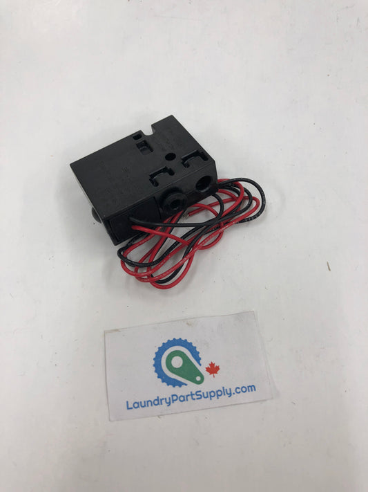 3 way Air Valve, 24 VDC, 90 PSI max.